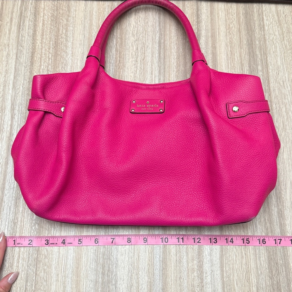 Kate Spade Berkshire Road Stevie Satchel in a hot pink (magenta) pebbled leather - Picture 13 of 13